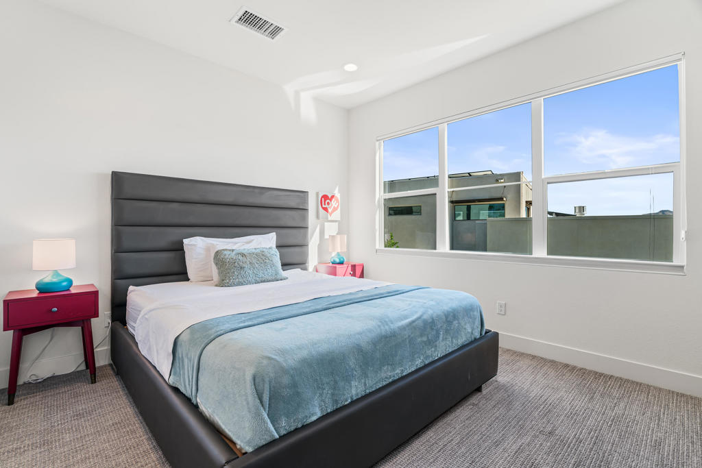 The Que at Vibe - Residential