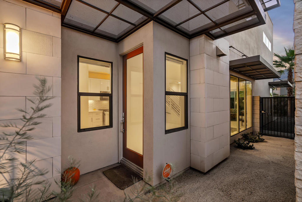 The Que at Vibe - Residential