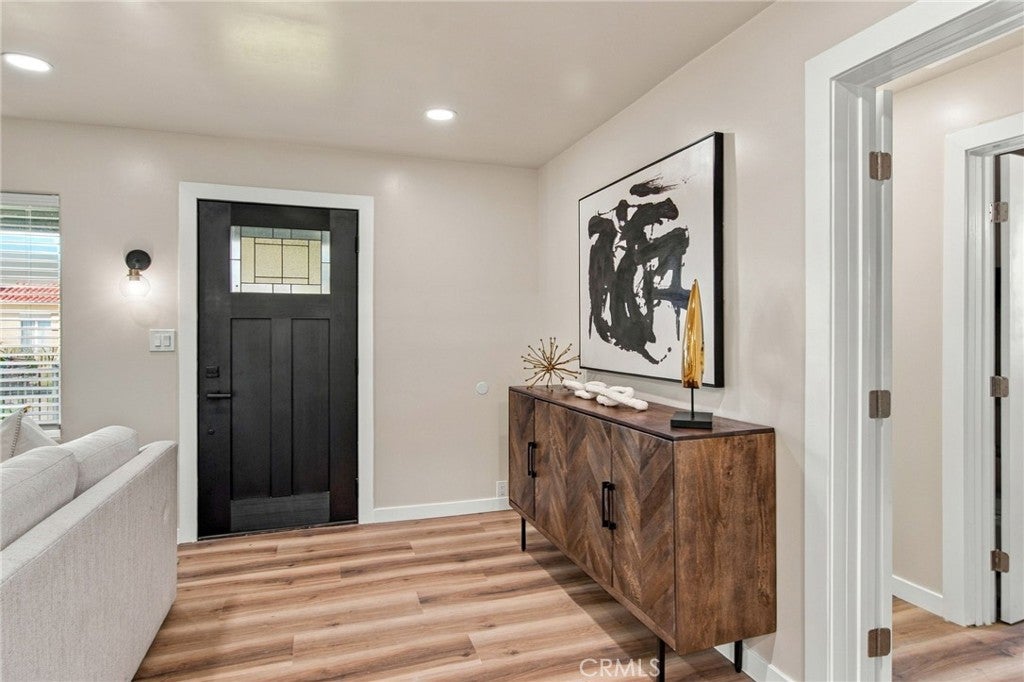 5906 S Wilton PL, Los Angeles CA 90047