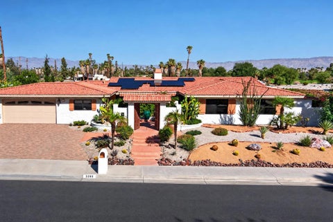 Tiny photo for 3280 Cambridge Court N, Palm Springs, CA 92264 (MLS # 219155103PS)