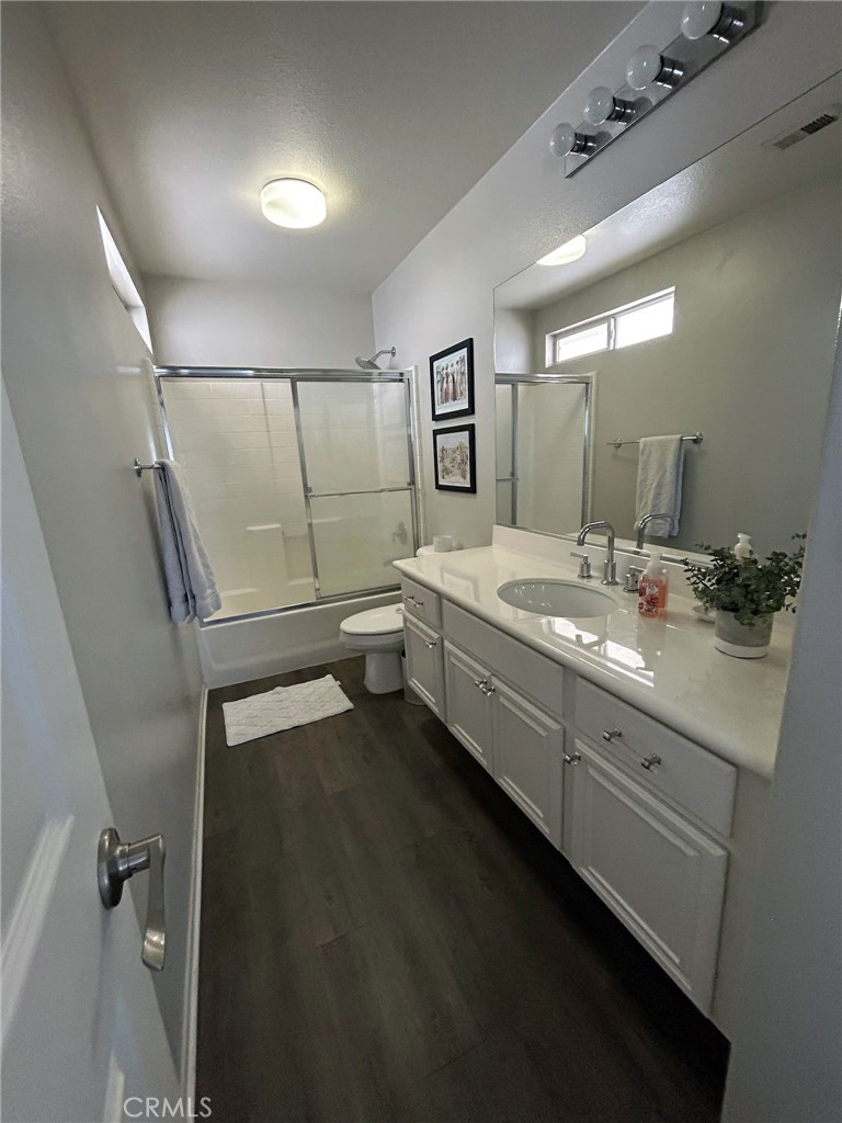 Crescent Grove - Residential Lease