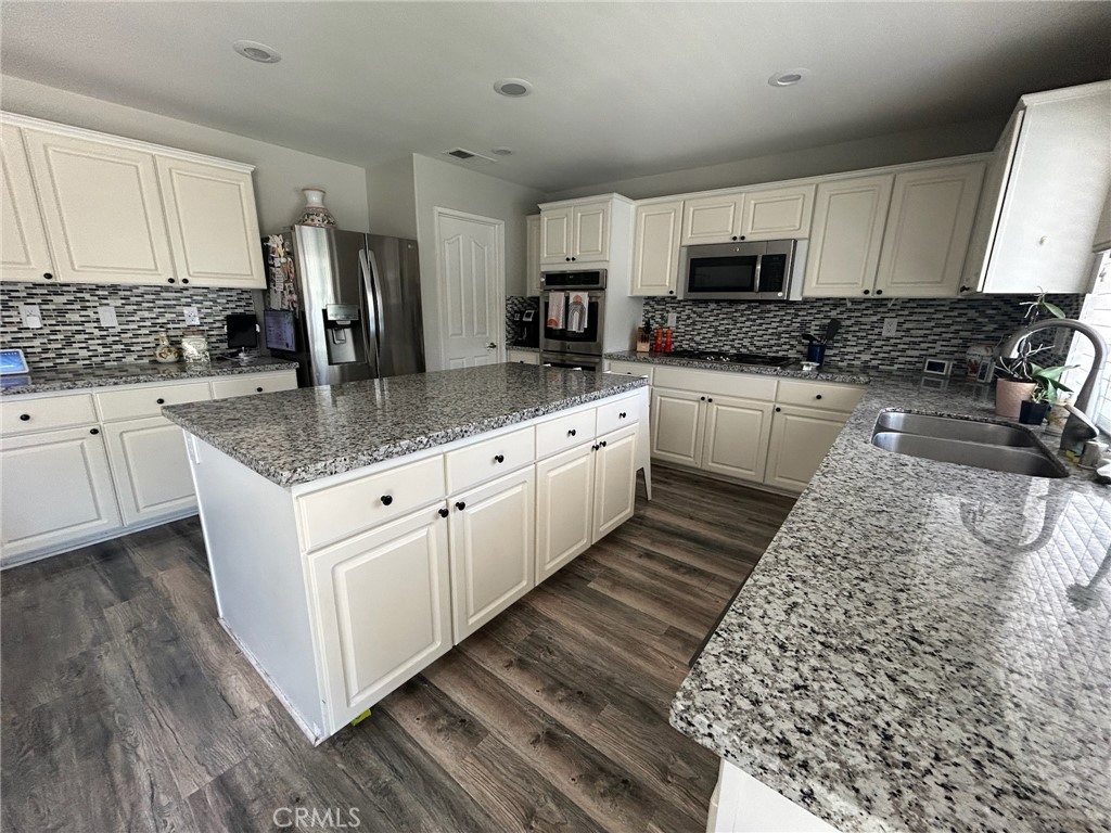 Crescent Grove - Residential Lease