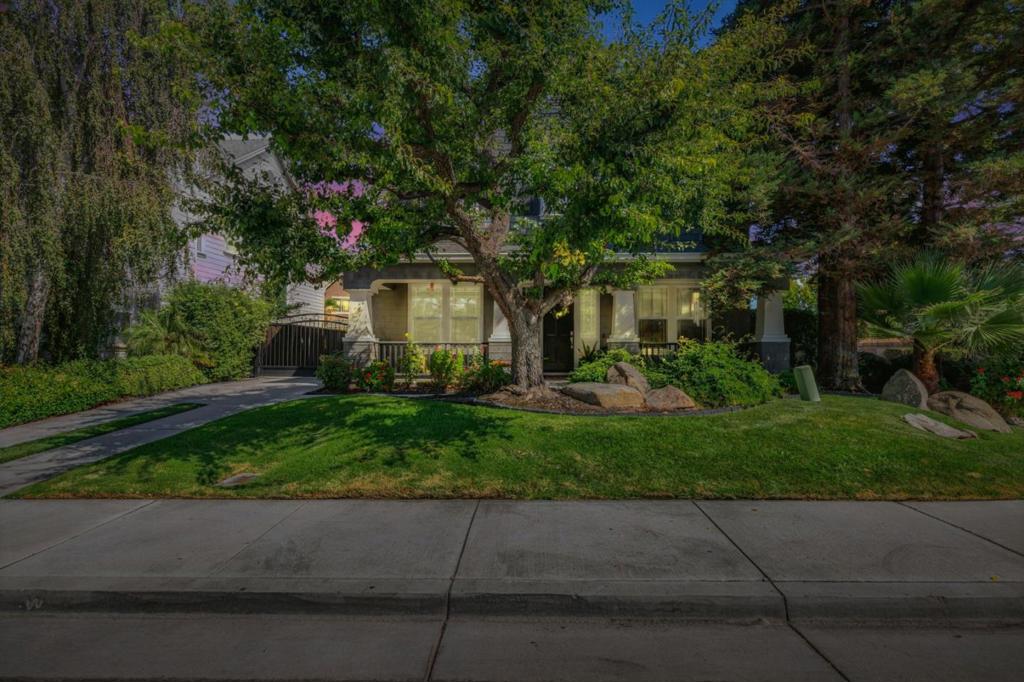 Welcome to this spacious 5-bedroom, 3-bathroom home nestled in the heart of Hollister. Boasting a generous 2,500 sq ft of living space, this residence offers ample room for comfort and convenience. The kitchen is well-equipped for culinary adventures, seamlessly connecting to the dining area in the family room, perfect for gatherings. The separate family room provides a cozy setting, complemented by the warmth of a fireplace, ideal for relaxing evenings. Central AC and central forced air-gas heating ensure year-round comfort. A spacious 2-car garage for all your storage and parking needs. Enjoy leisure time in the above-ground spa, an attractive amenity for unwinding after a long day. The property features practical laminate flooring, enhancing its appeal and ease of maintenance. Additional conveniences include an in-home laundry setup and a garage with space for one vehicle. Experience comfortable living in Hollister with this exceptional offering.