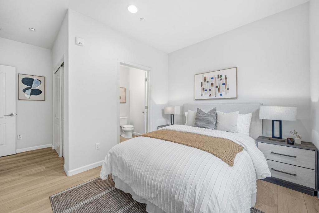 214 Peppermint Tree Terrace 1