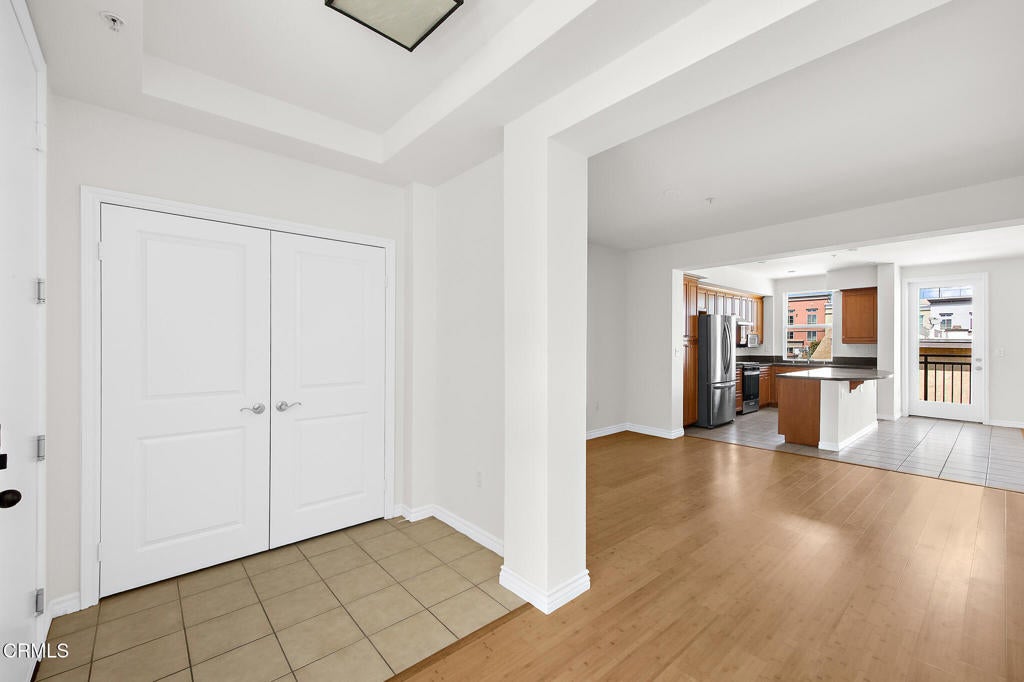 85 E Commonwealth Avenue 3D