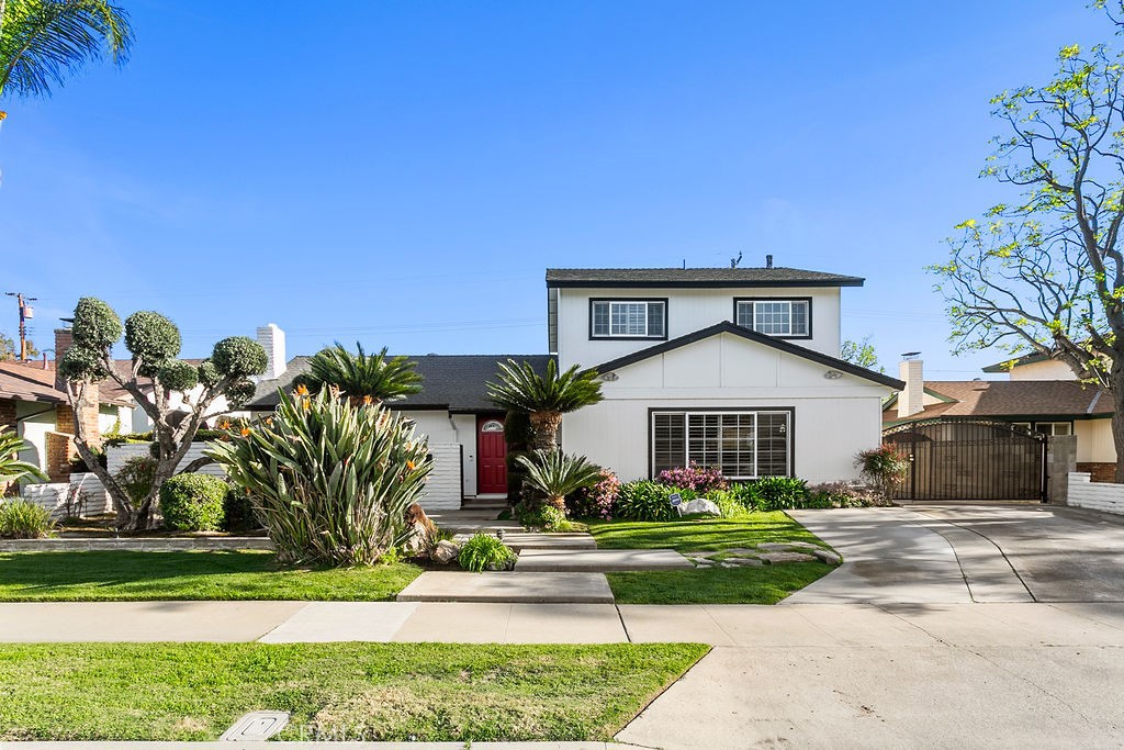 1524 E Riverview Avenue