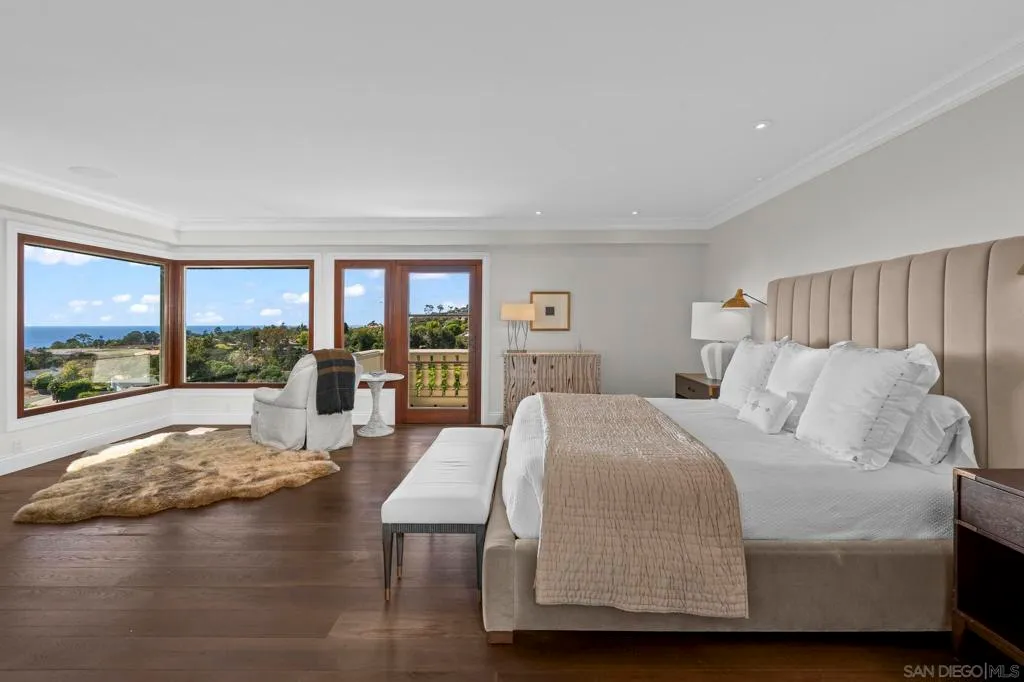La Jolla, California 92037, United States, 5 Bedrooms Bedrooms, ,9 BathroomsBathrooms,Residential,Active,193749