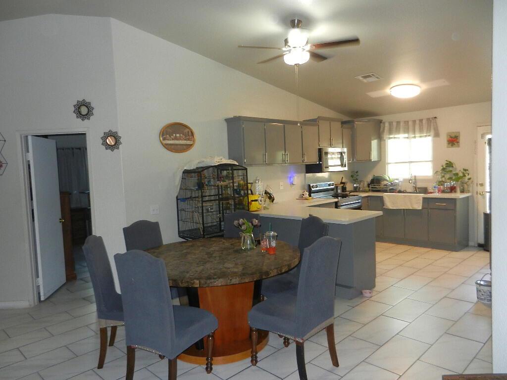 Vista Del Mar - Residential