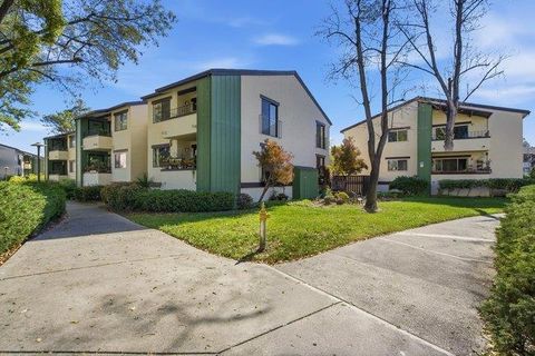 Tiny photo for 777 San Antonio Road #128, Palo Alto, CA 94303 (MLS # ML82037550)