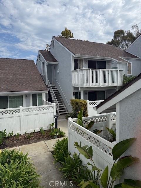 Beacon Hill Terrace ~ Ocean Close. 2 Bedroom upper unit. Just painted, new carpet in bedrooms. Large kitchen with dining area. Inside laundry. Refrigerator, washer & dryer included without warranty. Spacious living room with sliding glass door out to nice size deck. HOA fees, Water & Trash included. Enjoy Beacon Hill amenities: 3 Pools, spas, 6 Tennis Courts, Parks & Trails ~ Bike to Beach!!!