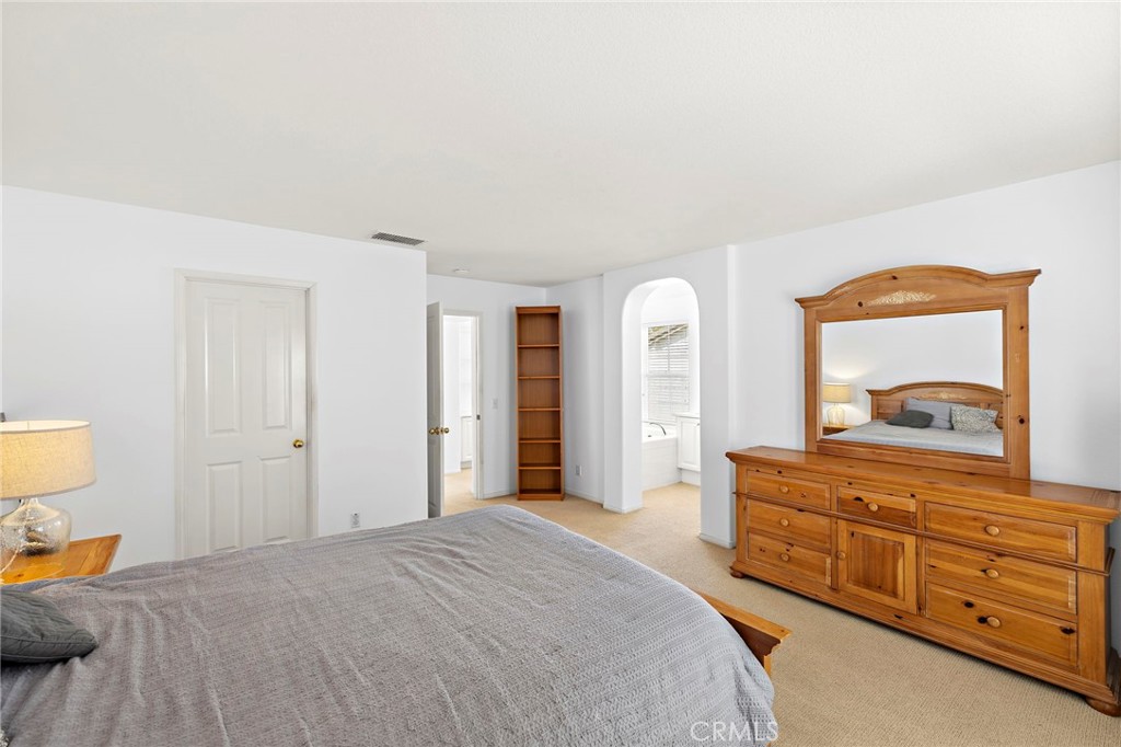 Sarasota (SARA) - Residential