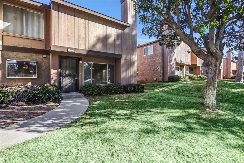 122 Tamarisk