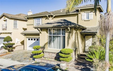 Photo of 19 Sorbonne St, Westminster, CA 92683 (MLS # OC26024536)