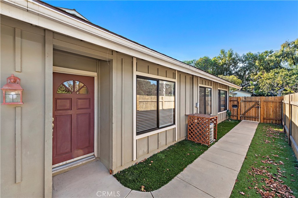 Foothill Townhomes (FHT) - Residential Lease