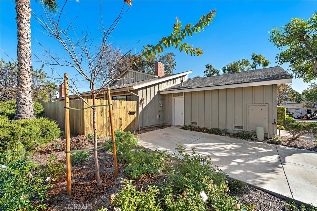 Foothill Townhomes (FHT) - Residential Lease