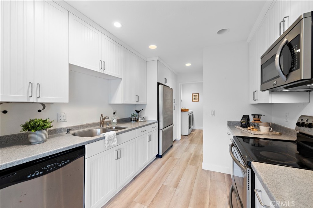 Foothill Townhomes (FHT) - Residential Lease