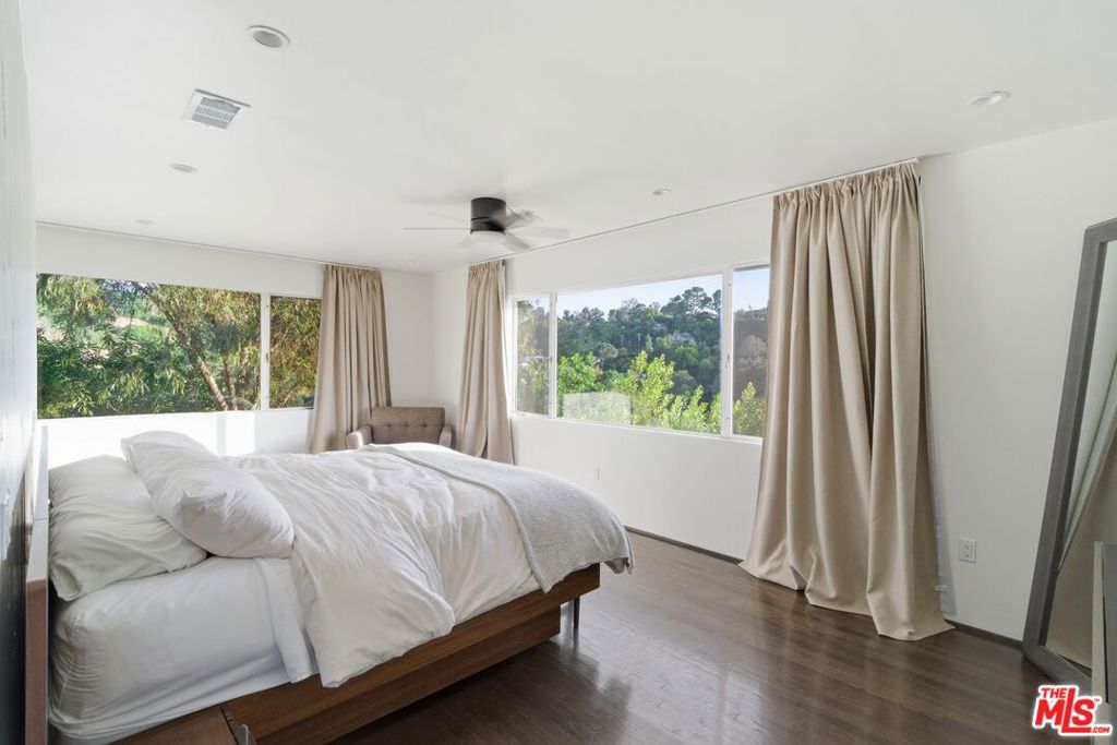 3581 Avenida Del Sol