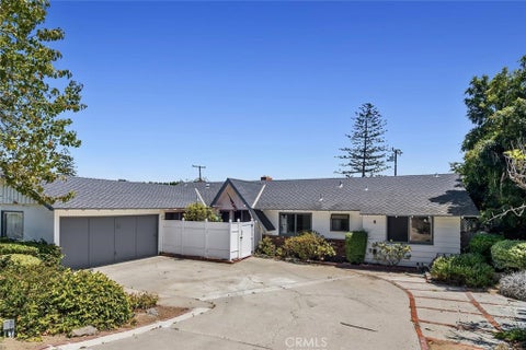 Tiny photo for 4 Mansfield Lane, Camarillo, CA 93010 (MLS # SR26119027)