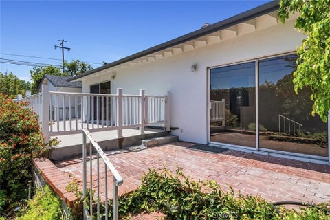 Tiny photo for 4 Mansfield Lane, Camarillo, CA 93010 (MLS # SR26119027)