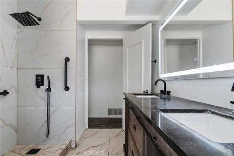 Tiny photo for 4 Mansfield Lane, Camarillo, CA 93010 (MLS # SR26119027)