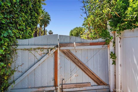 Tiny photo for 4 Mansfield Lane, Camarillo, CA 93010 (MLS # SR26119027)