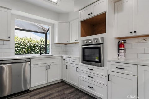 Tiny photo for 4 Mansfield Lane, Camarillo, CA 93010 (MLS # SR26119027)