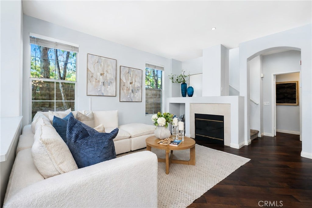 1804 Crescent Oak