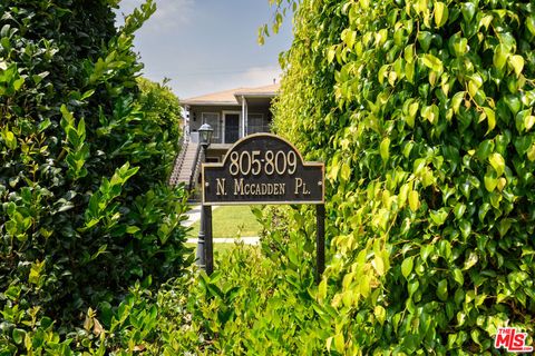 Photo of 805 N Mccadden Place, Los Angeles, CA 90038 (MLS # 26834997)