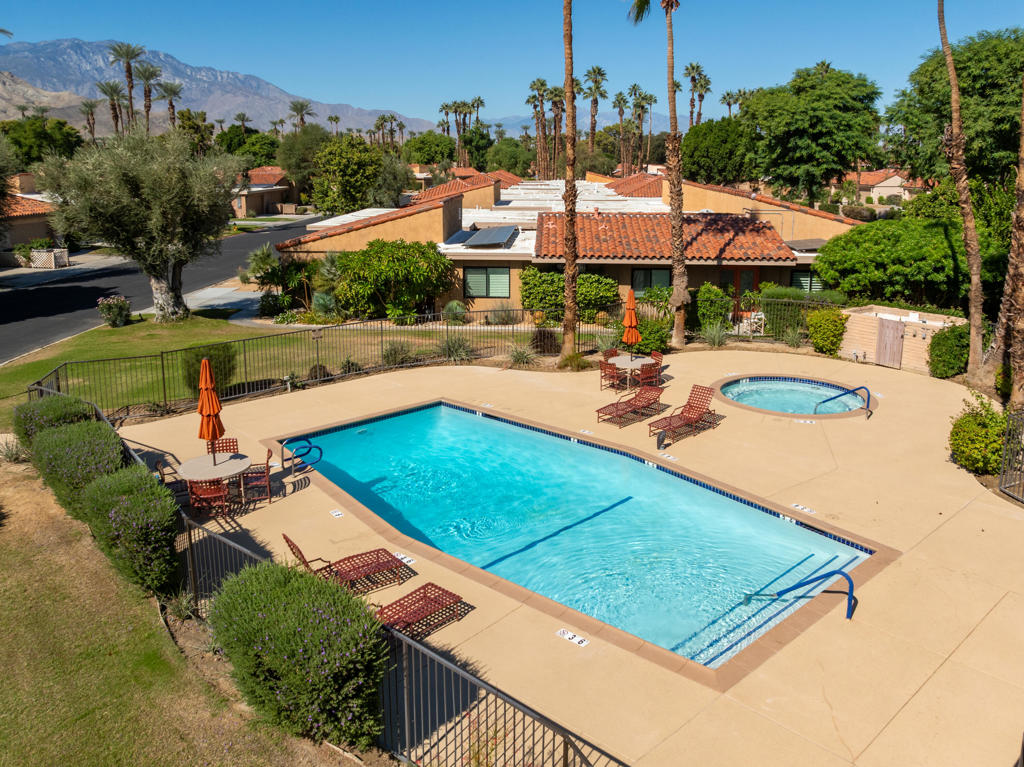 Sunrise C.C. - Residential