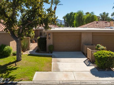 Photo of 28 Malaga Drive, Rancho Mirage, CA 92270 (MLS # 219137619DA) Photo of 28 Malaga Drive, Rancho Mirage, CA 92270 (MLS # 219137619DA)