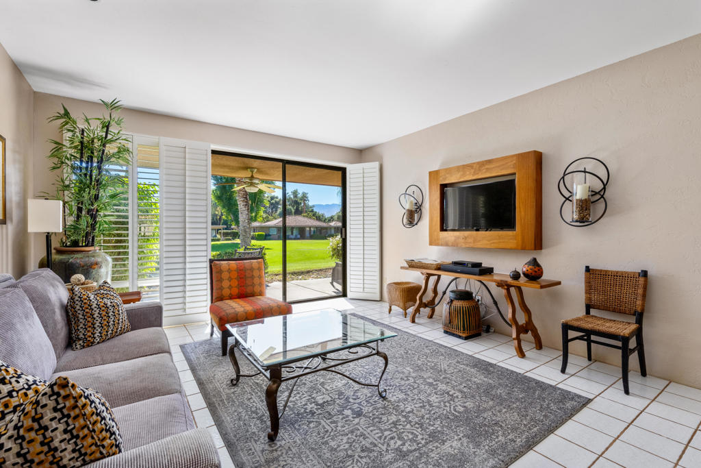 Sunrise C.C. - Residential