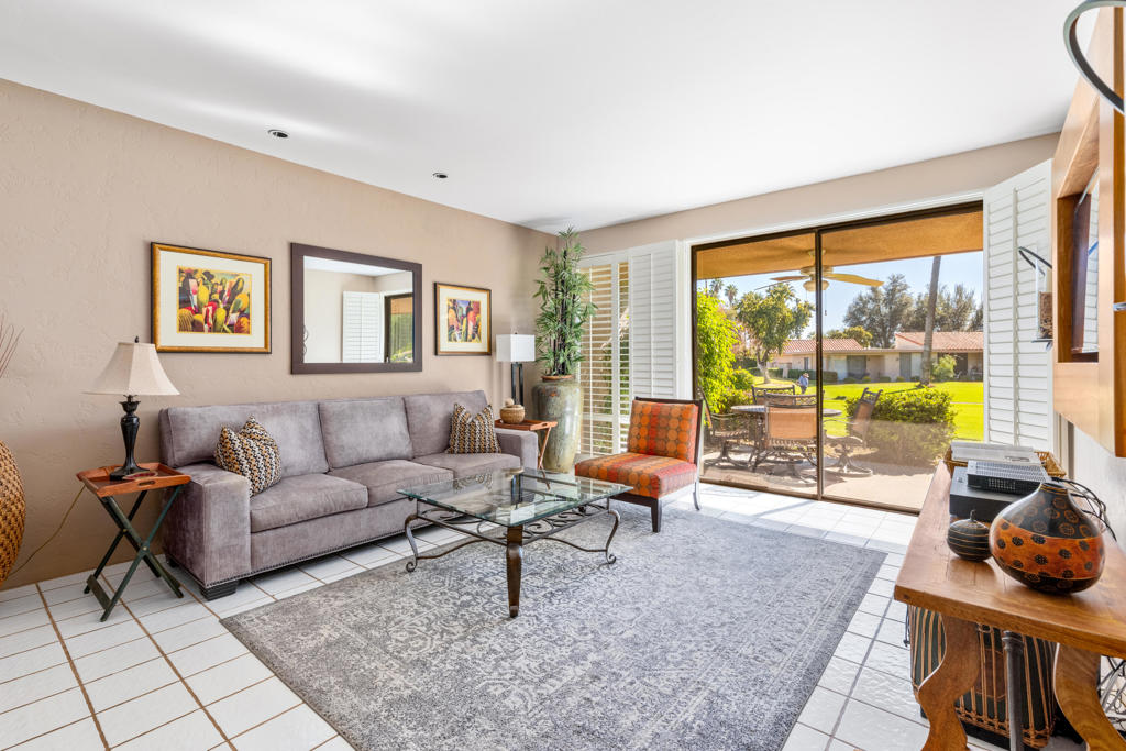 Sunrise C.C. - Residential