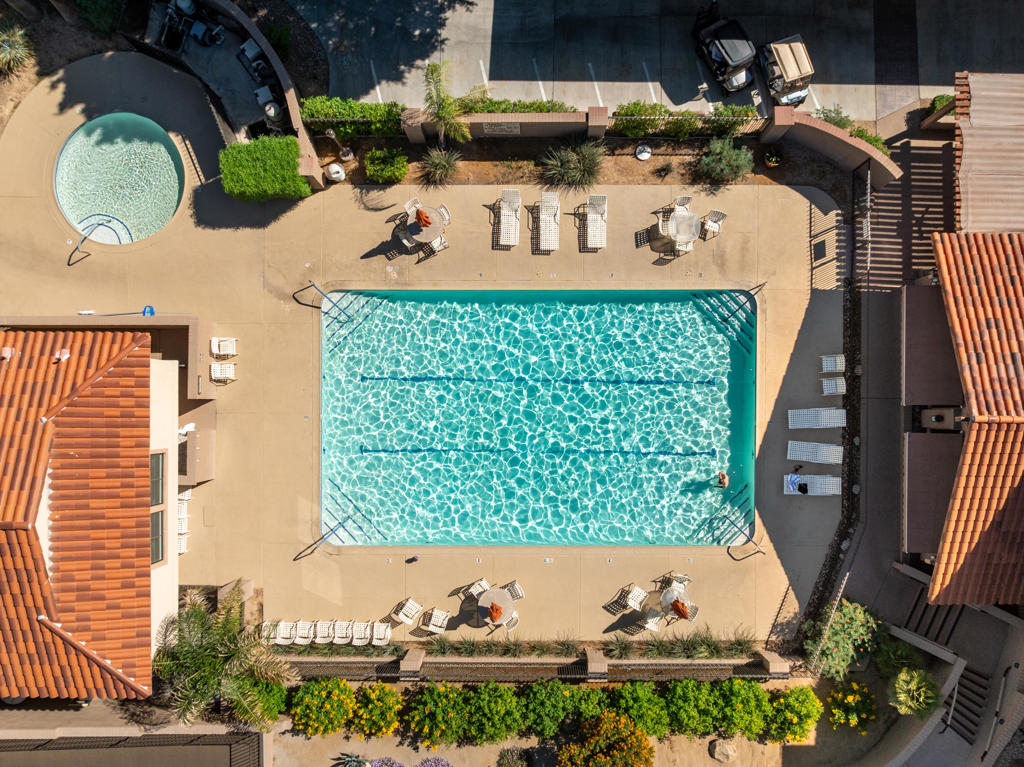 Sunrise C.C. - Residential