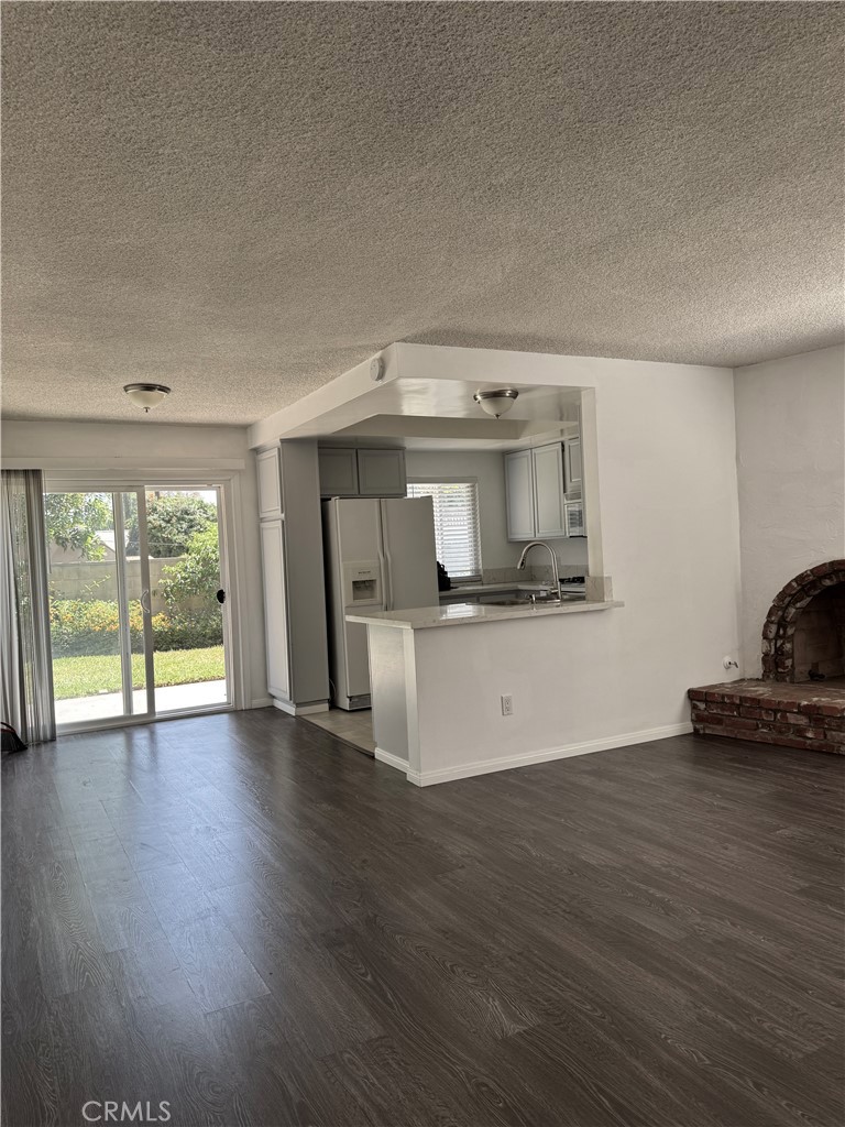 5420 Lorenza Court