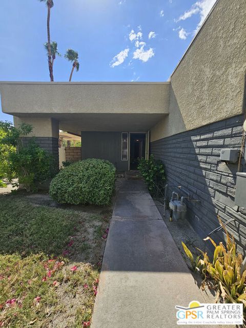 1333 Sunflower Circle Palm Springs CA 92262