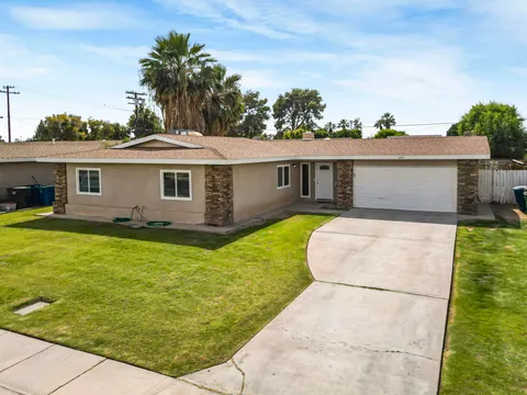MLS: 219147645DA
