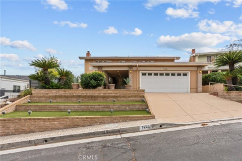 Photo of 7263 Pondera CIR, West Hills, CA 91307 (MLS # SR26229817)