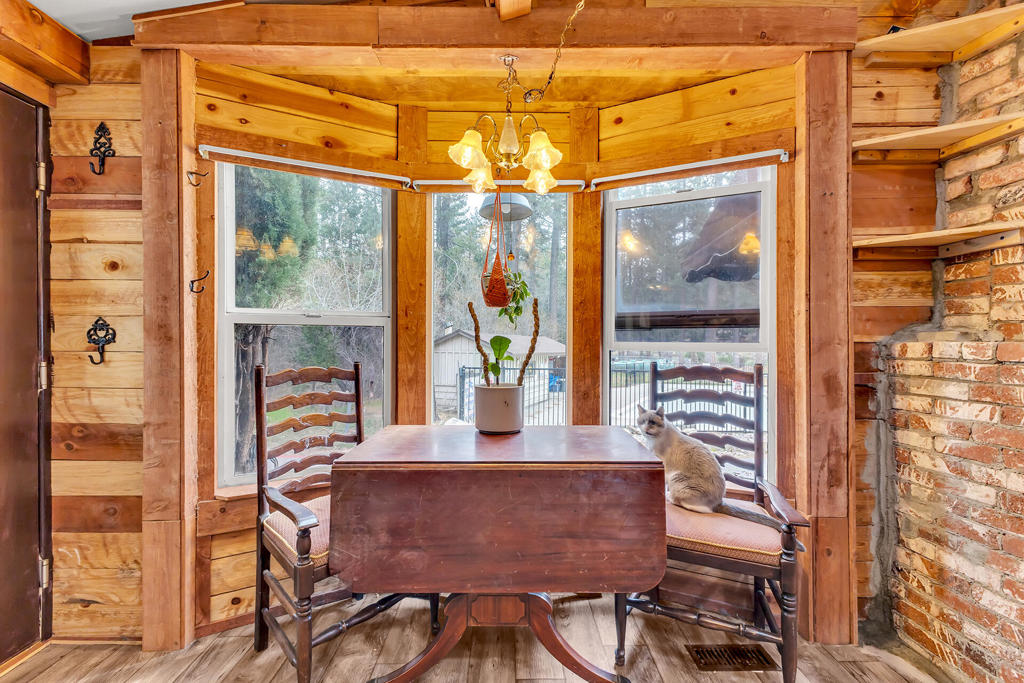 26350 Delano Drive 08