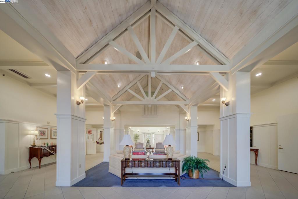 ROSSMOOR - Residential