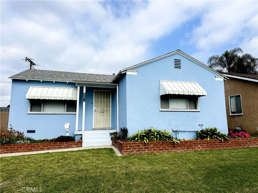 Welcome to 8551 True Ave, a charming and inviting 2-bedroom, 1-bathroom single-family home that seamlessly blends comfort, character, and convenience. Situated on a spacious 5,501 sq. ft. lot, this 870 sq. ft. residence is a perfect retreat with a cozy yet functional layout, making it an ideal choice for first-time homebuyers, downsizers, or savvy investors. Step inside to find a warm and welcoming living space, filled with natural light that enhances the home's charm. The recently remodeled kitchen is a standout feature, boasting brand-new cabinets and countertops, offering both style and functionality. A dishwasher is also included, adding to the modern convenience. The generously sized lot provides ample outdoor space for a variety of activities—whether you envision hosting gatherings, gardening, or even expanding the home in the future. Nestled in a vibrant neighborhood, this home offers easy access to local shops, restaurants, parks, and schools. With its combination of character, updates, and potential, 8551 True Ave is a fantastic opportunity you won’t want to miss!