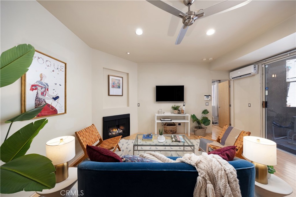 640 W 4th Street 316