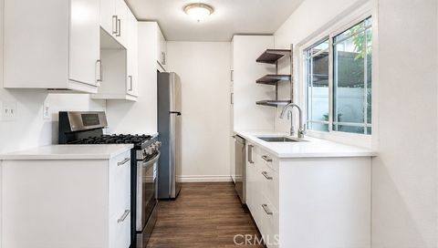 Photo of 17619 Regency Cir, Bellflower, CA 90706 (MLS # OC26086495)