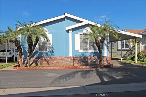 3050 W Ball Rd, Anaheim, CA 92804 - MLS#: NP26005220