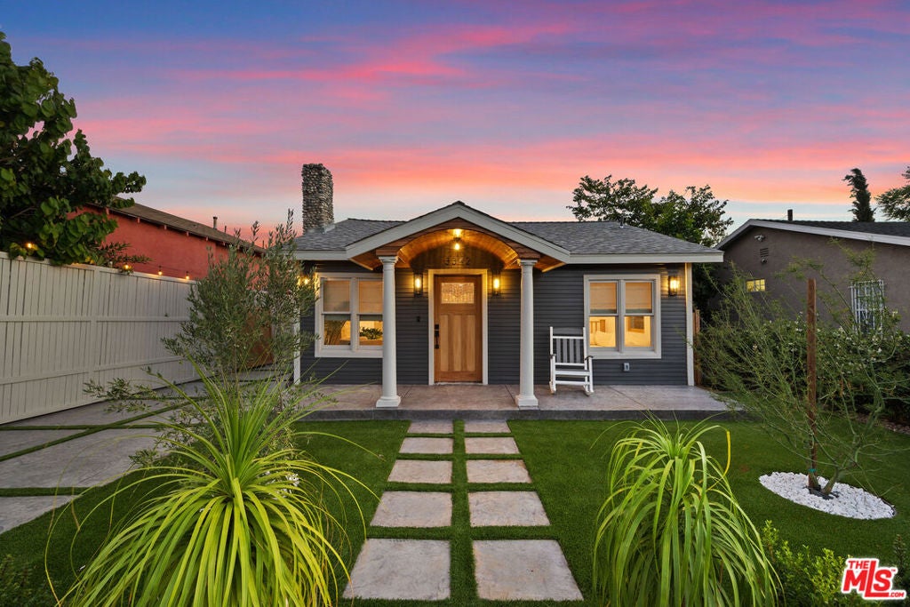 3342 W 27th Street