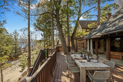 Photo of 27538 W Shore Road, Lake Arrowhead, CA 92352 (MLS # IG26067190)