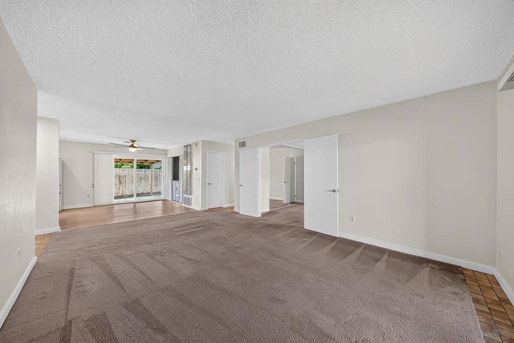 9364 Leticia Dr.
