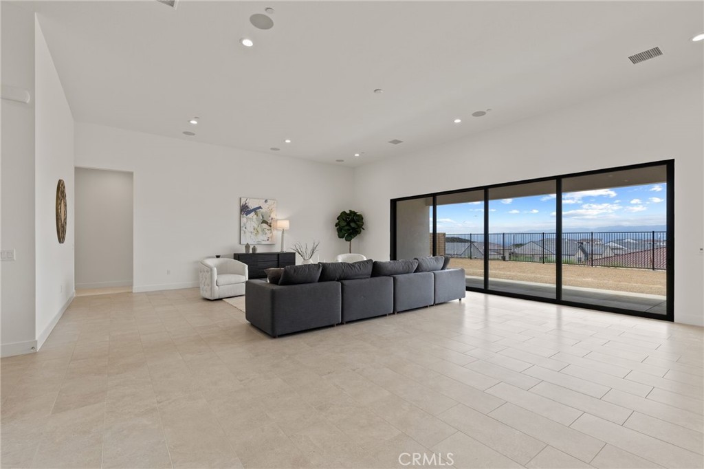 Tesoro Highlands - Residential