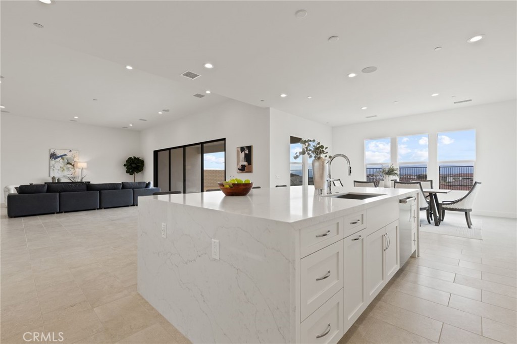 30041 N Avenida Sierra Madre