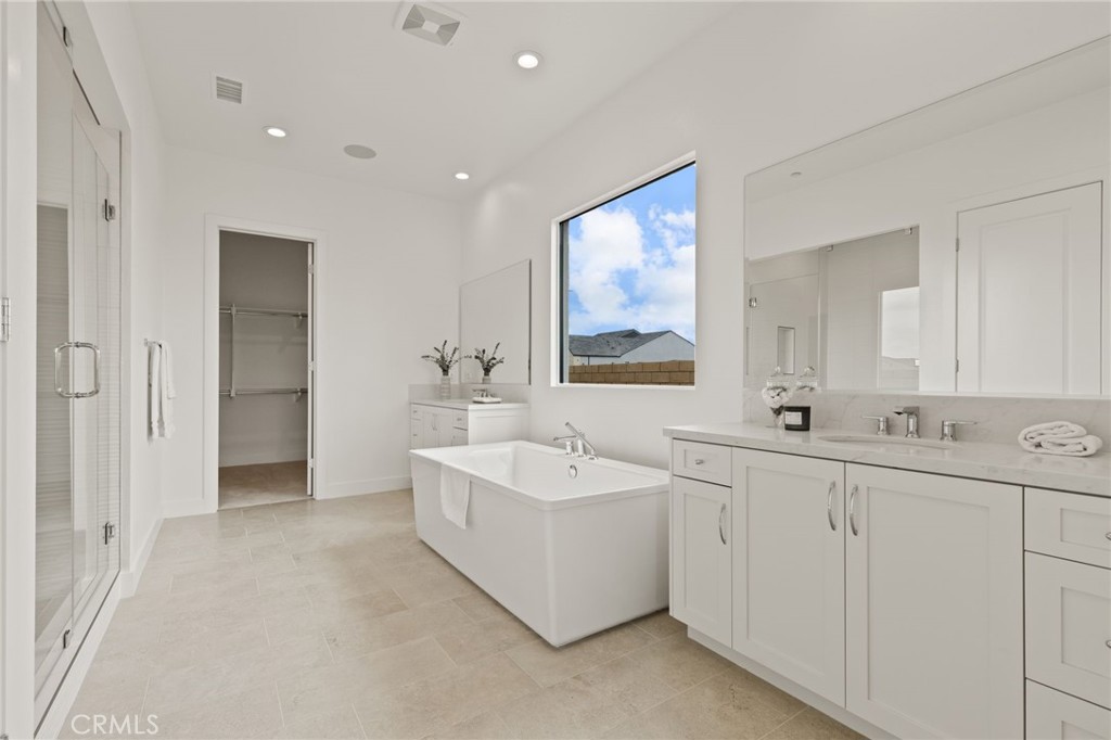 Tesoro Highlands - Residential