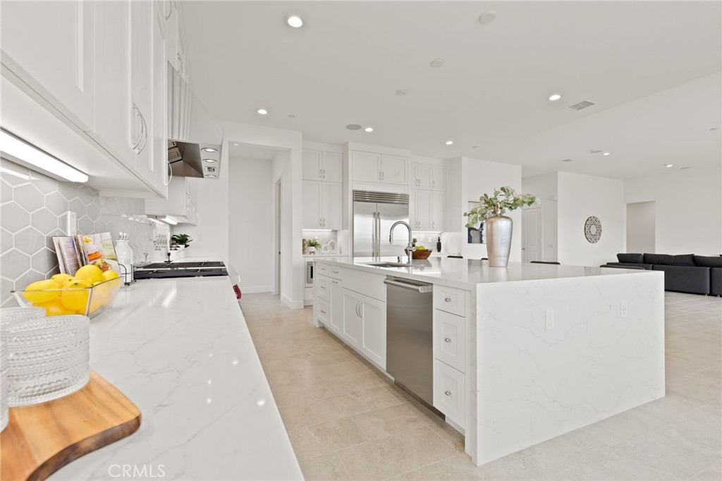 30041 N Avenida Sierra Madre